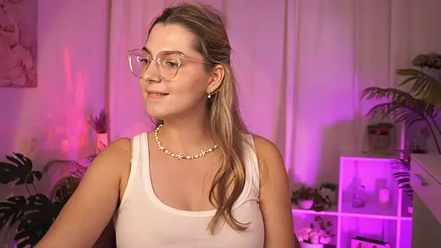 Chat XXX en directo de LucreciaStorm