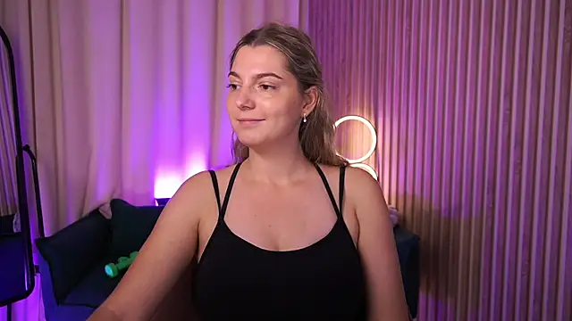 LucreciaStorm's Live XXX Chat