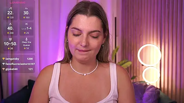 Chat +18 de LucreciaStorm ao vivo
