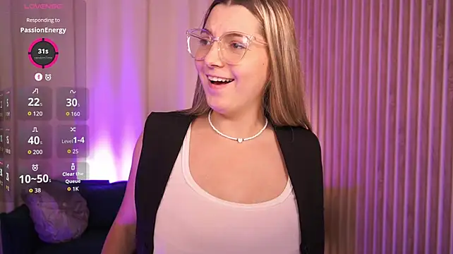 LucreciaStorm's Live XXX Chat