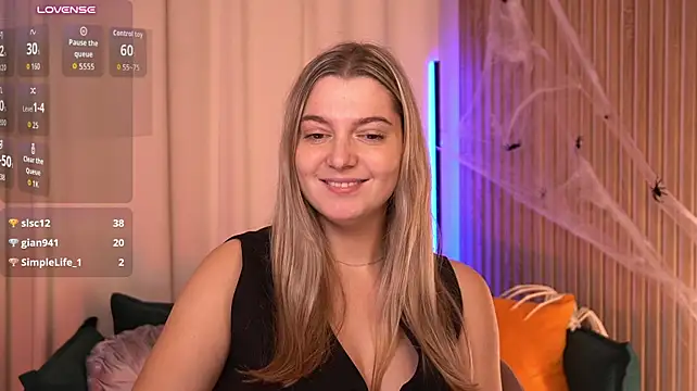 LucreciaStorm Chat XXX in diretta