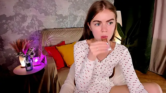 bubbleslina Adlı Modelin Canlı XXX Sohbeti