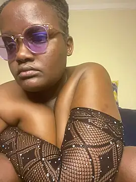 Bustyy_Bitch 라이브 XXX 채팅