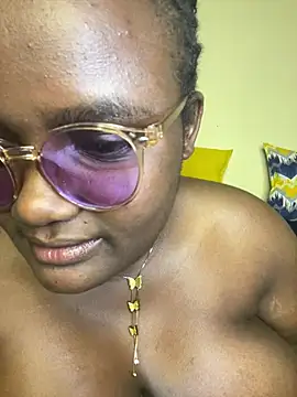 Chat XXX en directo de Bustyy_Bitch