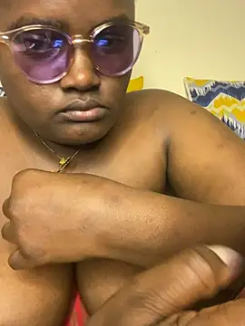 Show de webcam de Bustyy_Bitch
