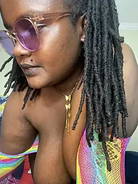 Bustyy_Bitch 现场XXX聊天