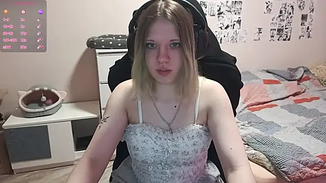 ViolettaCatechini XXX чат на живо