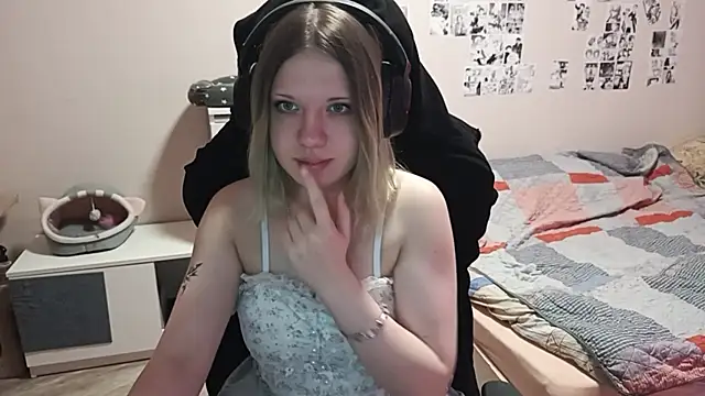 ViolettaCatechinin Webbikameraesitys
