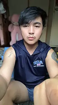 yuan36 在線直播表演
