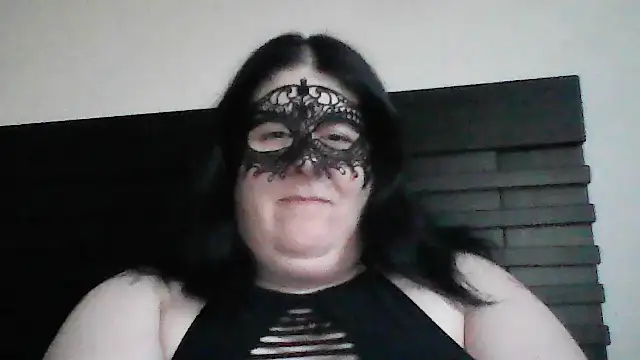 RavenRunee's Live XXX Chat