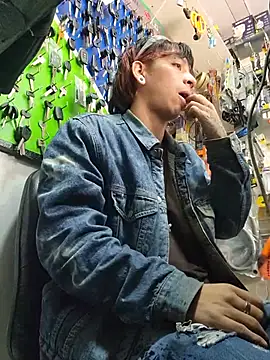 Show modela sebastianobig na web-kameri
