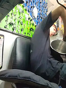 sebastianobig Show in webcam