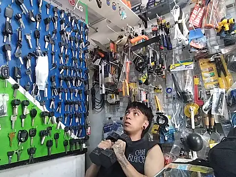 Show modela sebastianobig na web-kameri