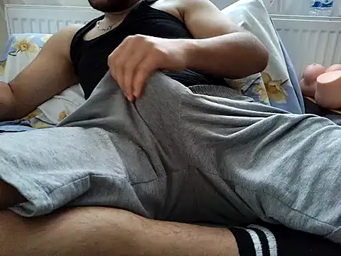bigdickguy21cm Webcamshow