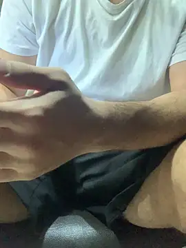 bigdickguy21cm webkamerás műsora