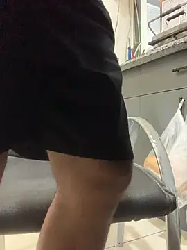 bigdickguy21cm ওয়েবক্যাম শো