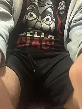bigdickguy21cm Adlı Modelin Web Kamerası Şovu