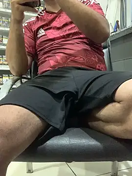 bigdickguy21cm: διαδικτυακό σόου στην κάμερα