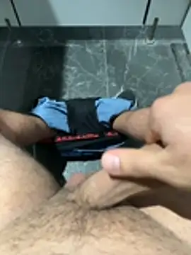 bigdickguy21cm ওয়েবক্যাম শো
