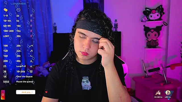 derek_greyy__ Show Webcam
