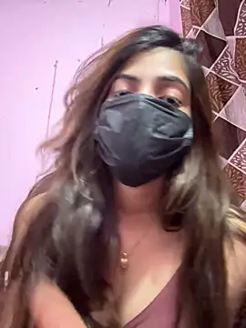 Miss_Pretty011's Webcam Show