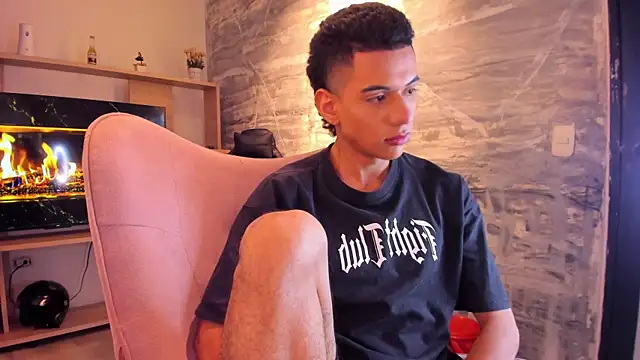 MathewAdamss' Webcam Show