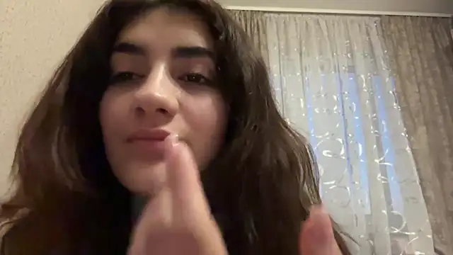 Show modela Ledi_Asthik na web-kameri