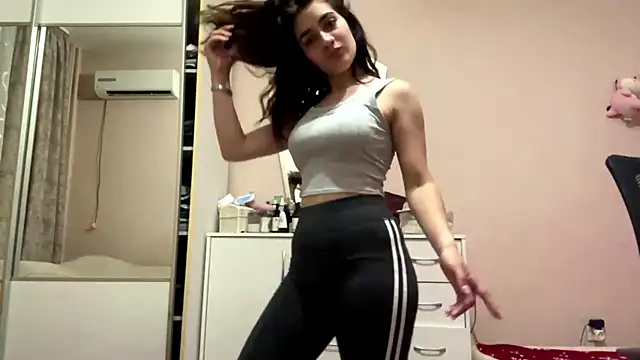 Show de Ledi_Asthik na webcam
