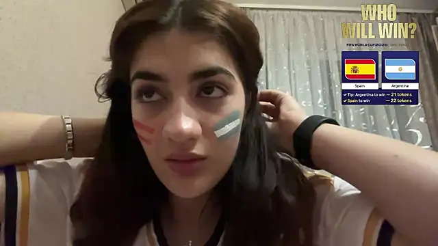 Ledi_Asthik webcam show