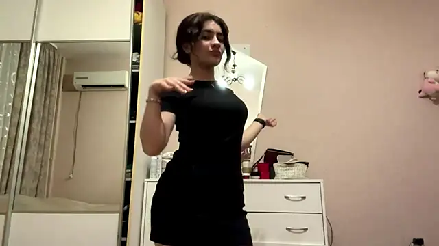 Ledi_Asthik 在線直播表演
