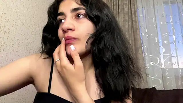 Ledi_Asthik's Webcam Show