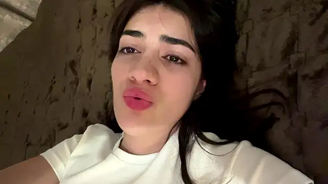 Ledi_Asthik Adlı Modelin Web Kamerası Şovu