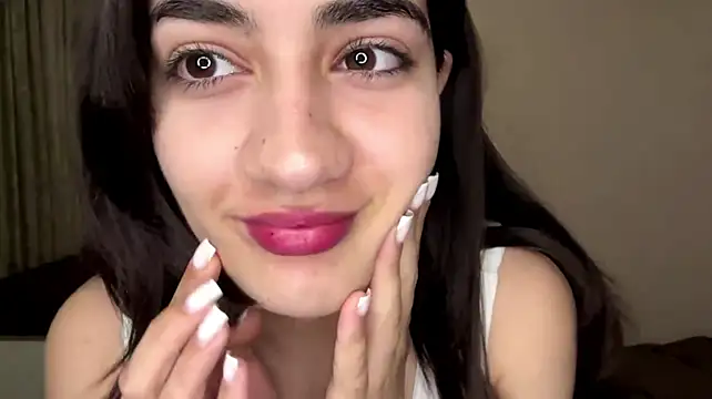 Ledi_Asthik XXX чат на живо