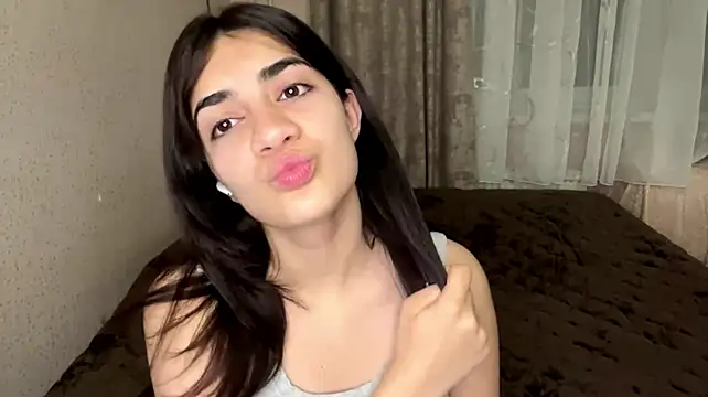Chatroom XXX en direct de Ledi_Asthik