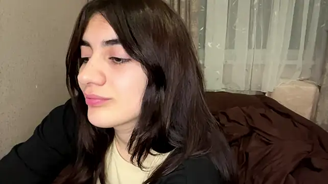 Ledi_Asthikn Webbikameraesitys