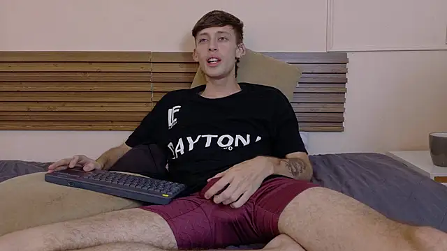 Max_saenz webcam show