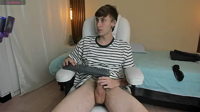Max_saenz webcam show