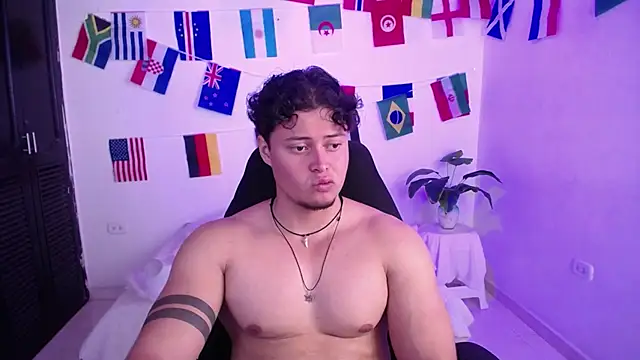 fucking_bear_'s Webcam Show