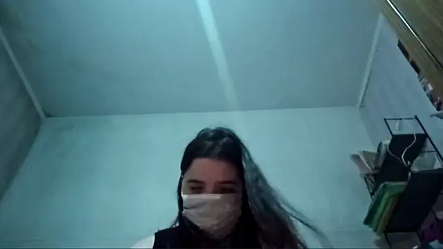 DanaMilky Chat XXX in diretta