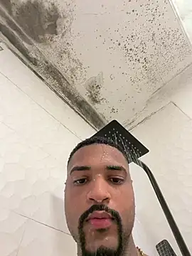 THEUS22's Webcam Show