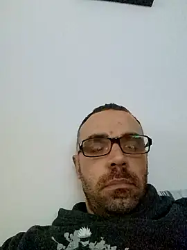 Show modela kris9013 na web-kameri