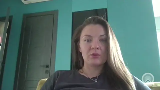 Velinabo's Live XXX Chat