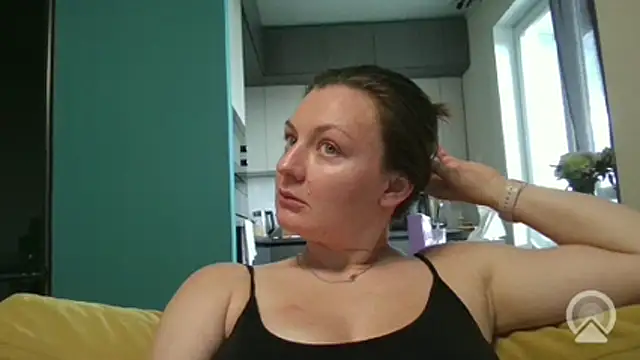 Velinabo Adlı Modelin Canlı XXX Sohbeti
