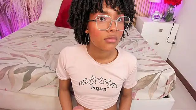 Megan__Hart_'s Webcam Show