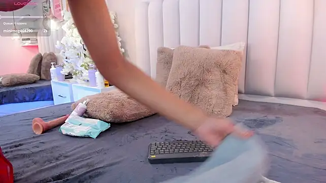 Megan__Hart_'s Live XXX Chat