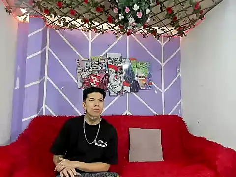 Brandon_05_ Webcam-Show