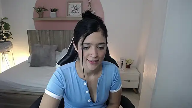lucia_henao_ Obrolan Langsung XXX