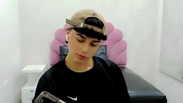 alan_twink12 – webcam-show