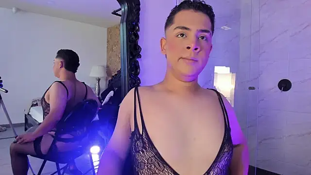 darian_lafortezaaのウェブカメラショー