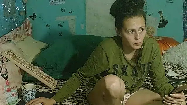 brighteyes77 Live XXX-chat